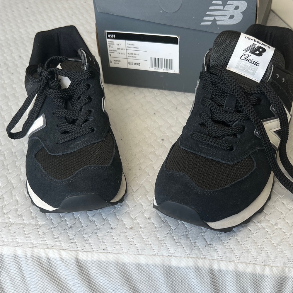 New Balance Black and White Classic Sneakers